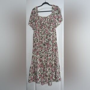 Gorgeous floral plus size stretchy dress